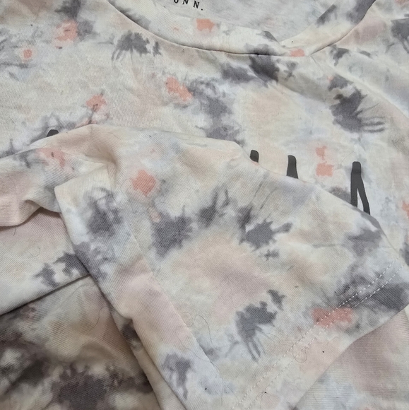 Rae Dunn Mama shirt - Picture 3 of 3